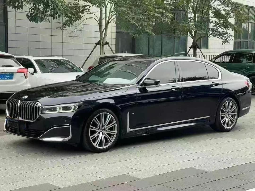 BMW 740Li Leading Luxury Package 2021