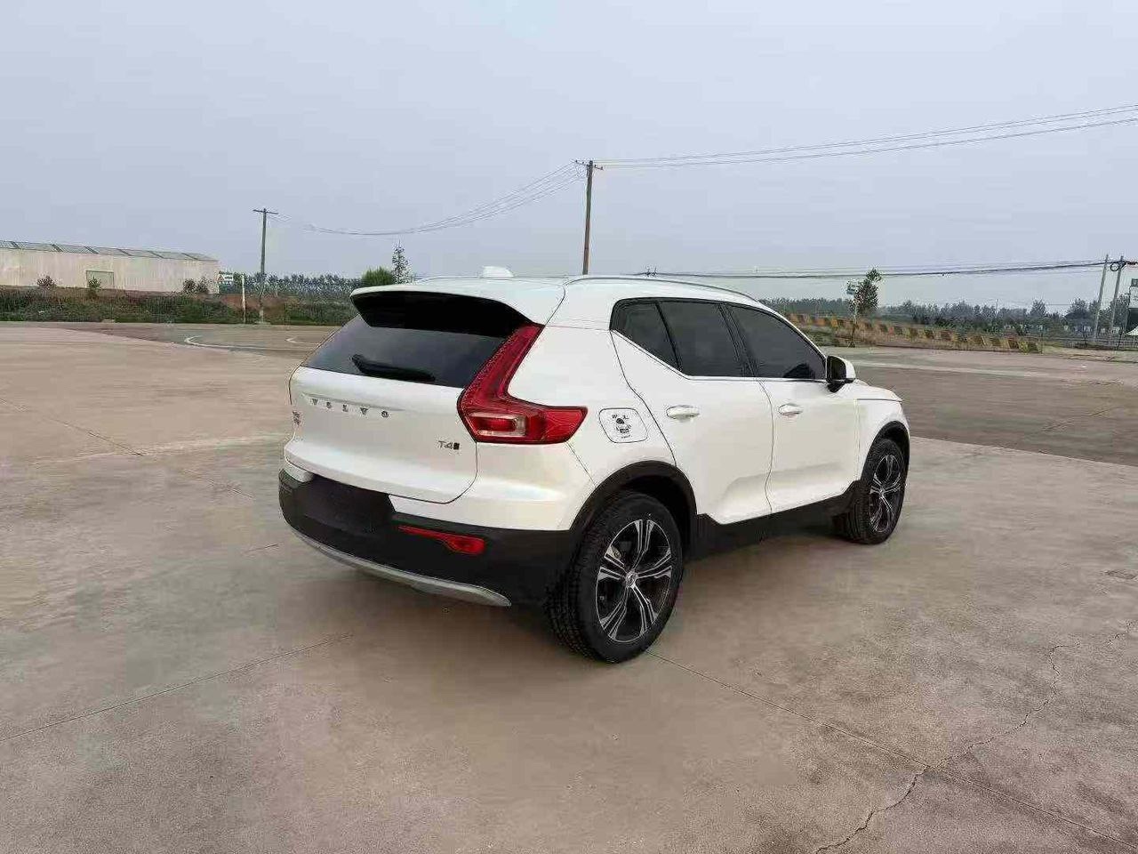 Volvo XC40 T4 Luxury Edition 2021 Rear View