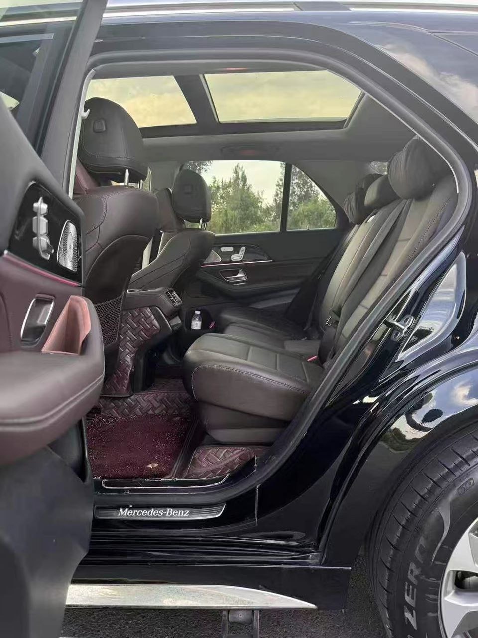 Mercedes-Benz GLE350 4MATIC Fashion Edition Dashboard