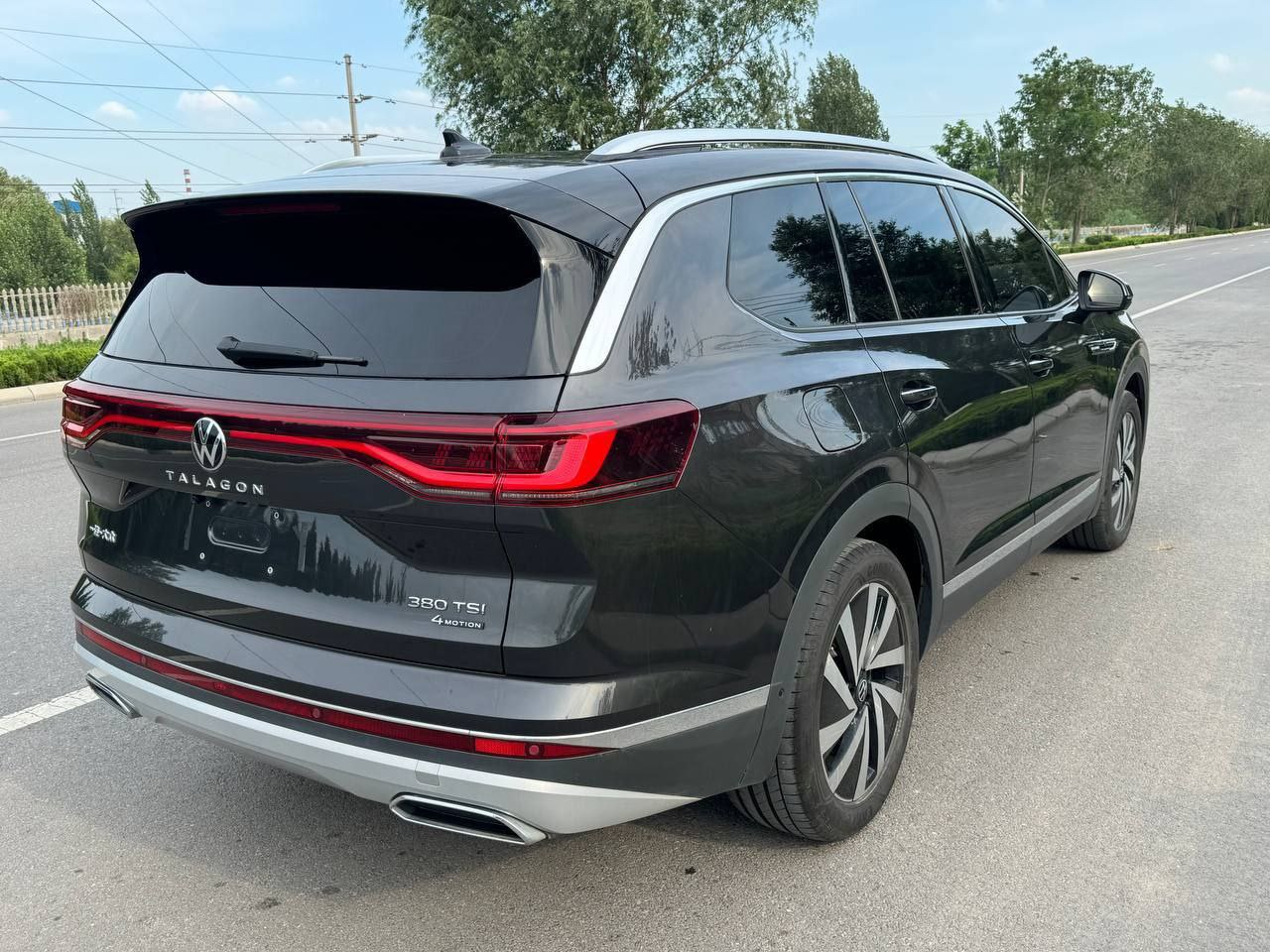 Volkswagen Talagon 380TSI Pro Luxury Version 2022 Front View