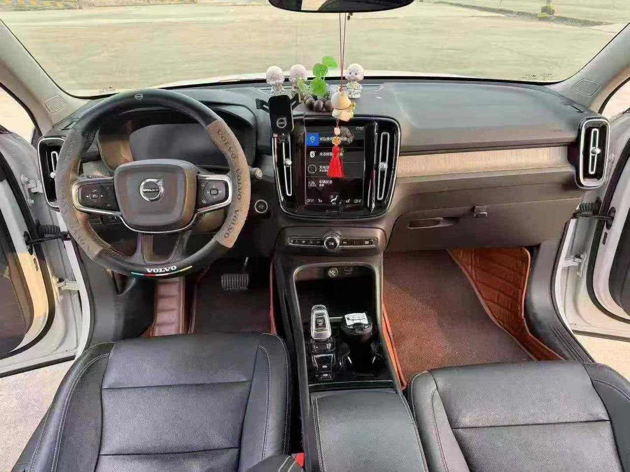 Volvo XC40 T4 Luxury Edition 2021 Dashboard