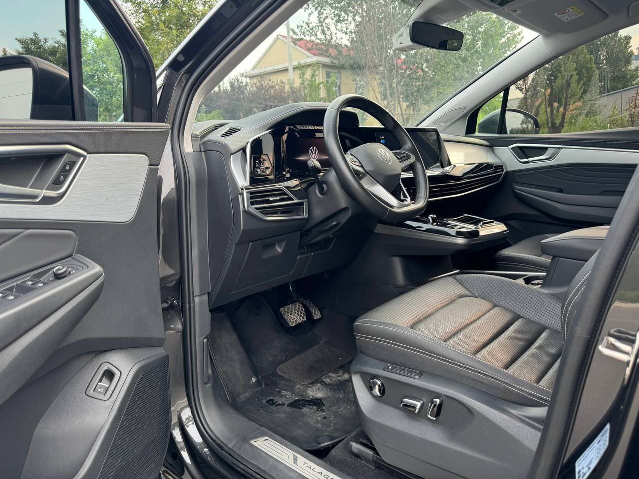 Volkswagen Talagon 380TSI Pro Luxury Version 2022 Rear View