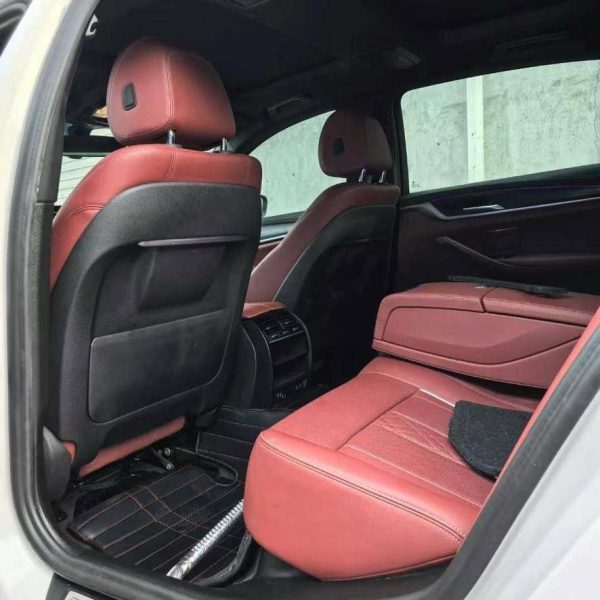 BMW 530Li M Sport 2.0T 252HP 2021