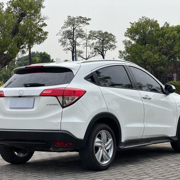 Honda Vezel 1.5L CVT 131HP 2WD 2022