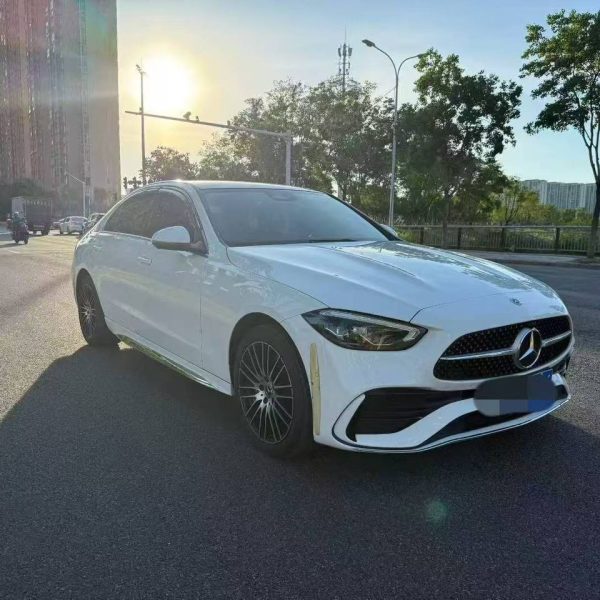 Mercedes-Benz C260L Sport