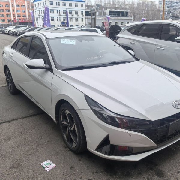 Hyundai Elantra 240TGDi DCT 2021