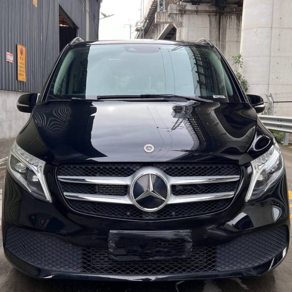 Mercedes-Benz V260 2.0T 211HP RWD 2022