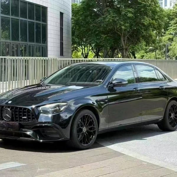 Mercedes-Benz E300L Sports 2021