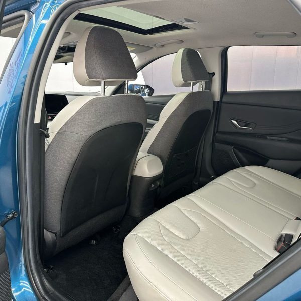 Hyundai Elantra 1.5L CVT LUX 115HP 2WD 2020